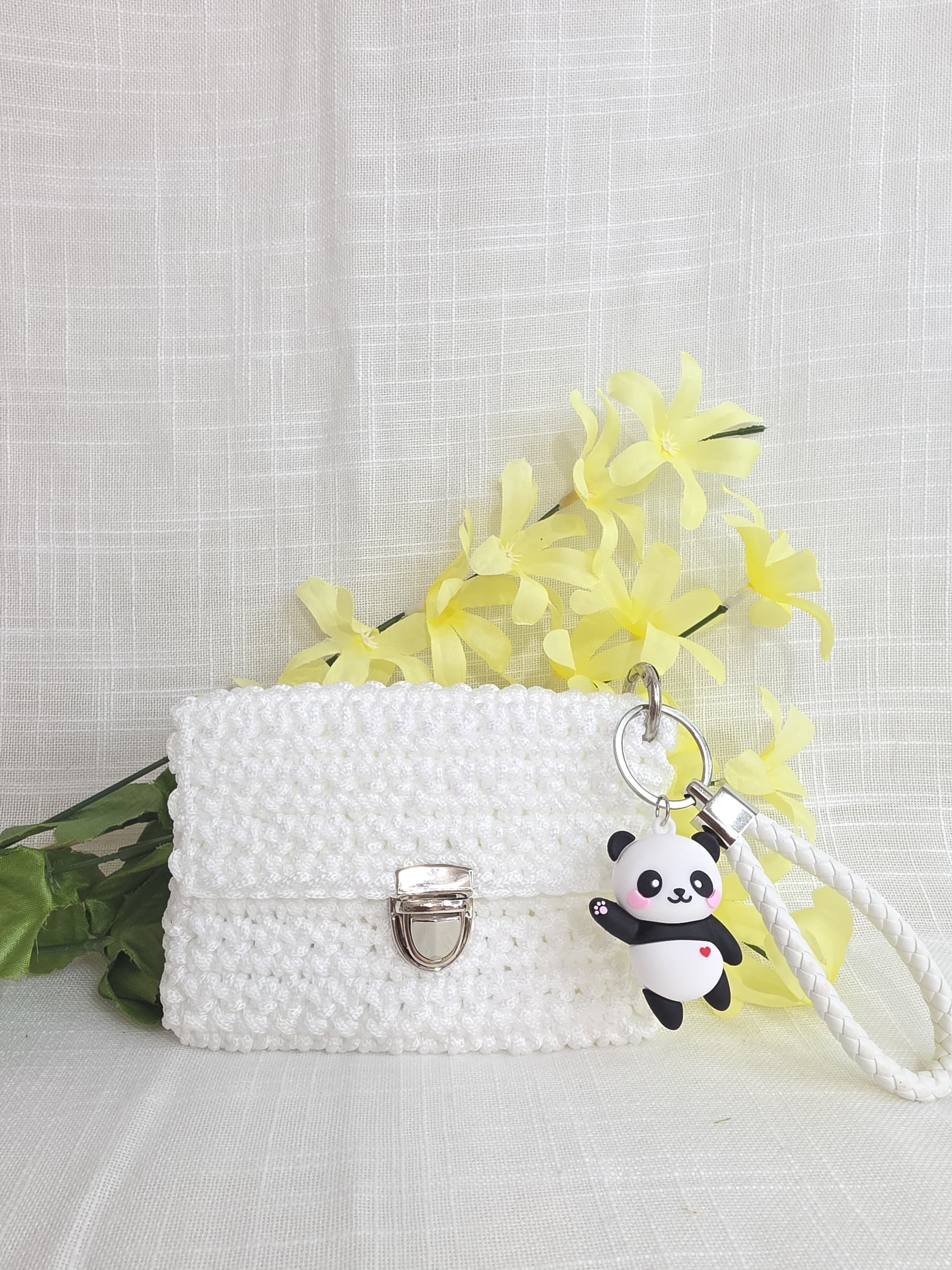 Juego de monederos y aretes